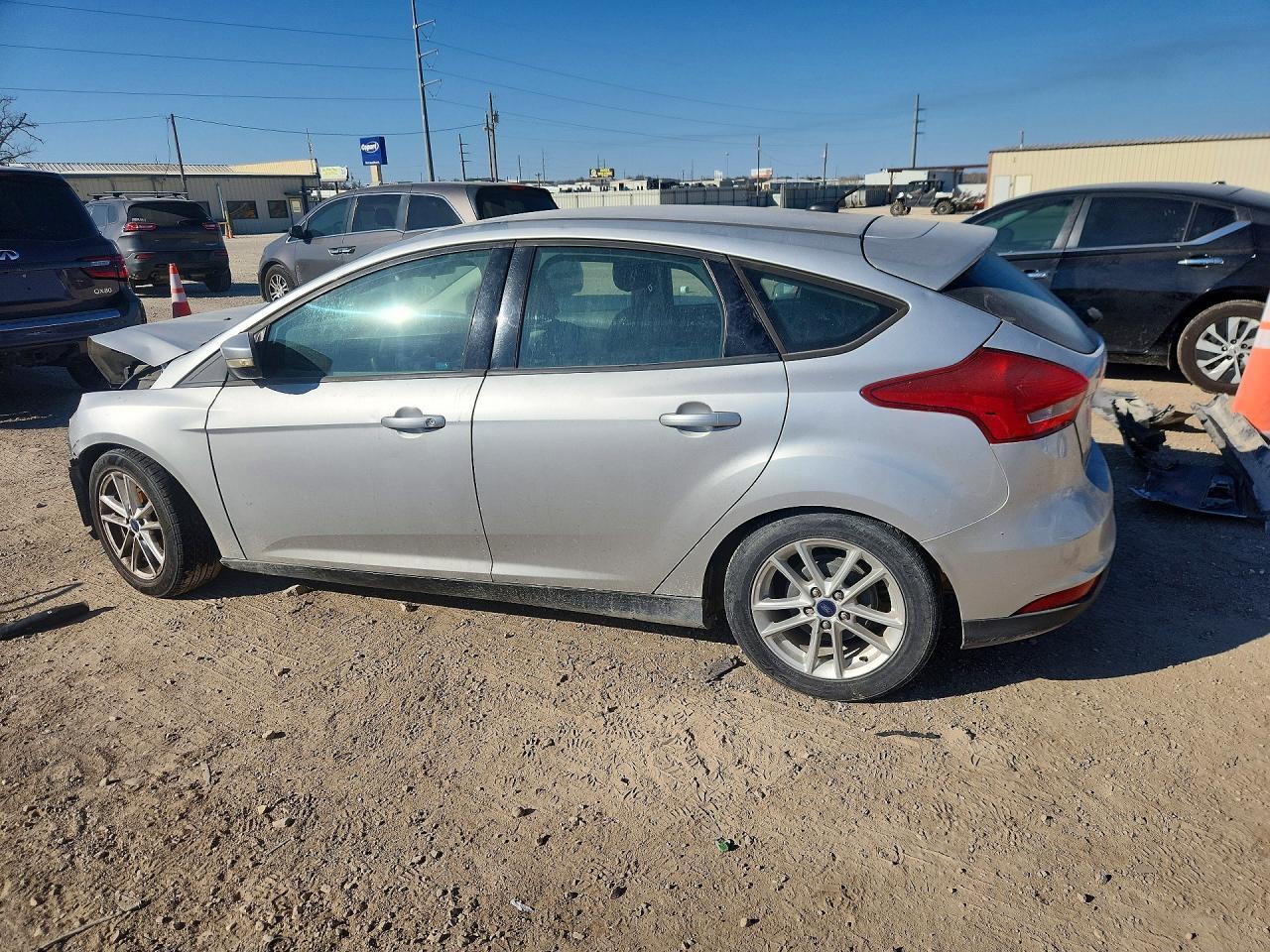 2016 Ford Focus Se - Image 2