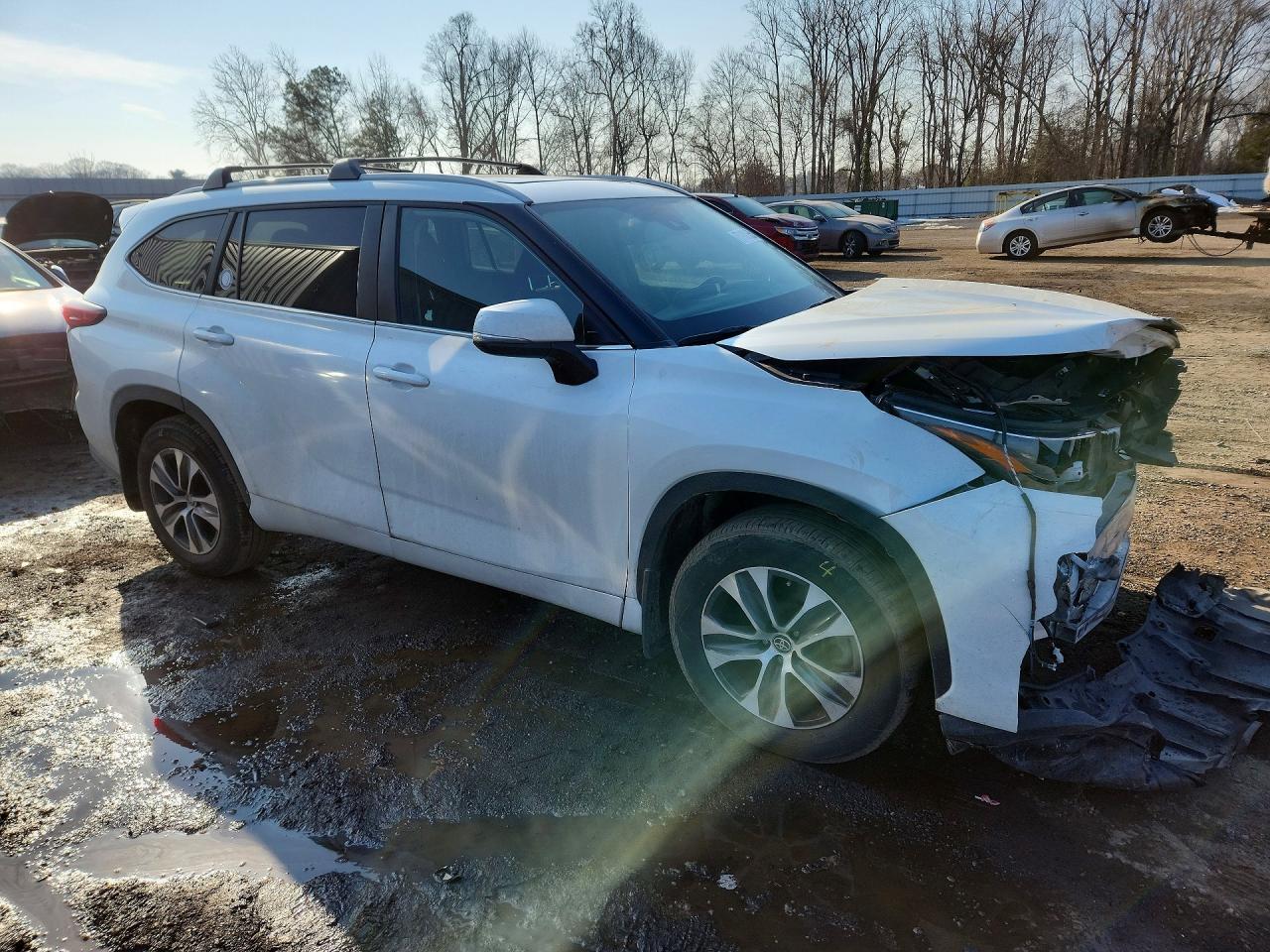 2023 Toyota Highlander L - Фото 4