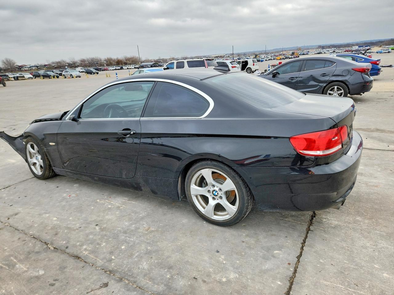 2007 BMW 328 I - Image 2