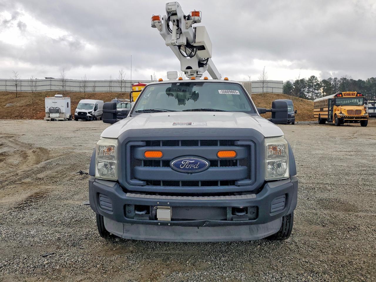 2015 Ford F450 Super Duty - Фото 5