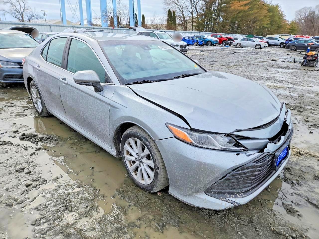 2018 Toyota Camry Le - Фото 4