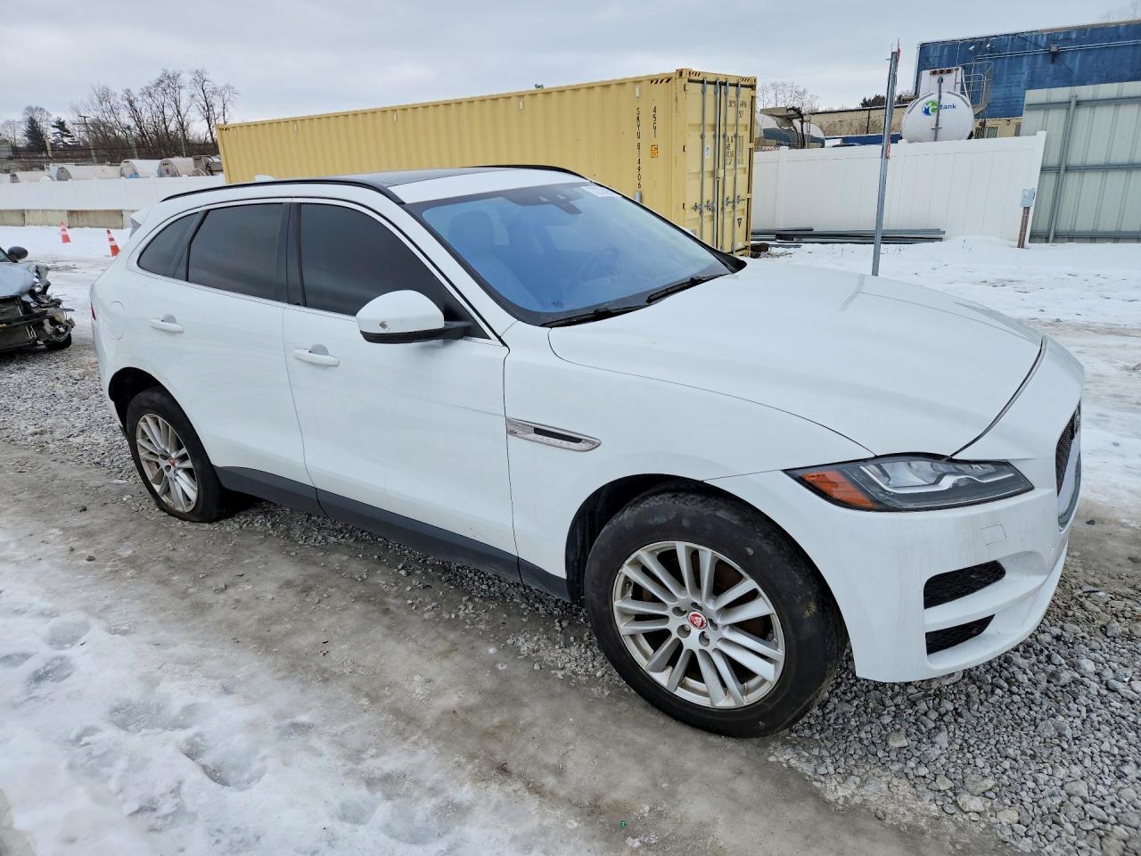 2017 Jaguar F-Pace Prestige - Фото 4