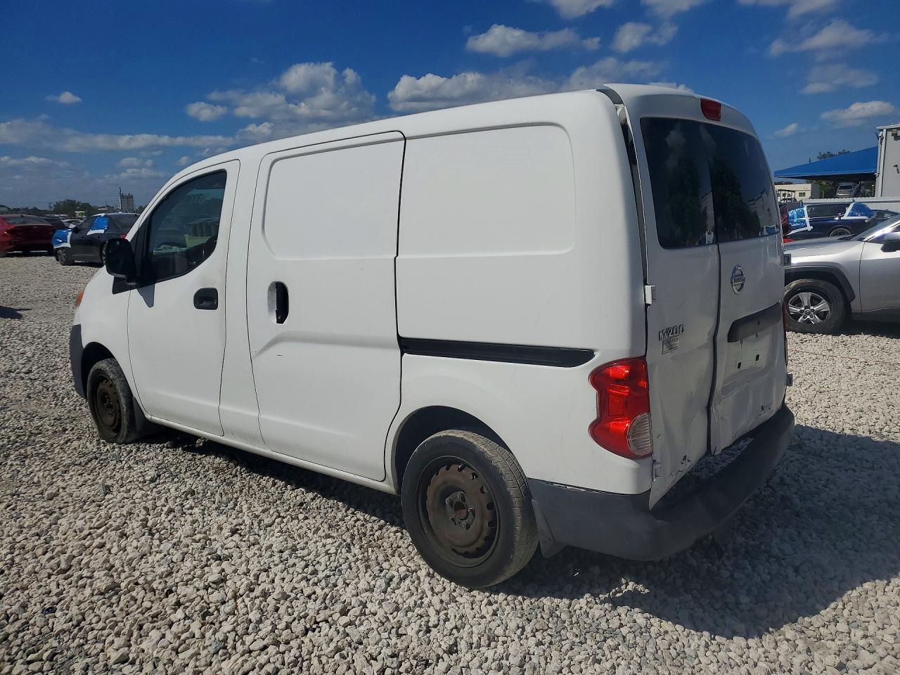 2016 Nissan Nv200 S - Фото 2