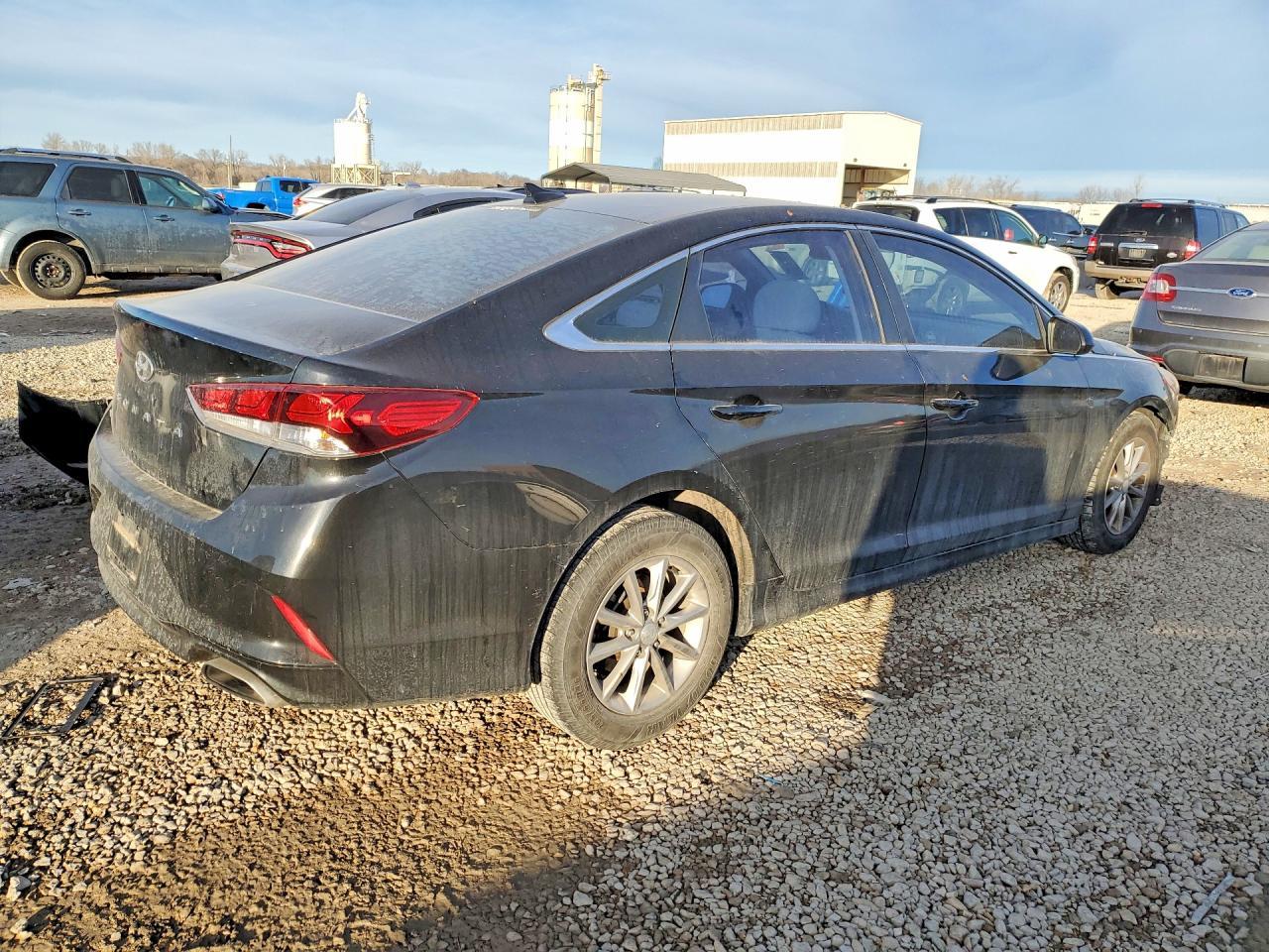 2018 Hyundai Sonata Se - Фото 3