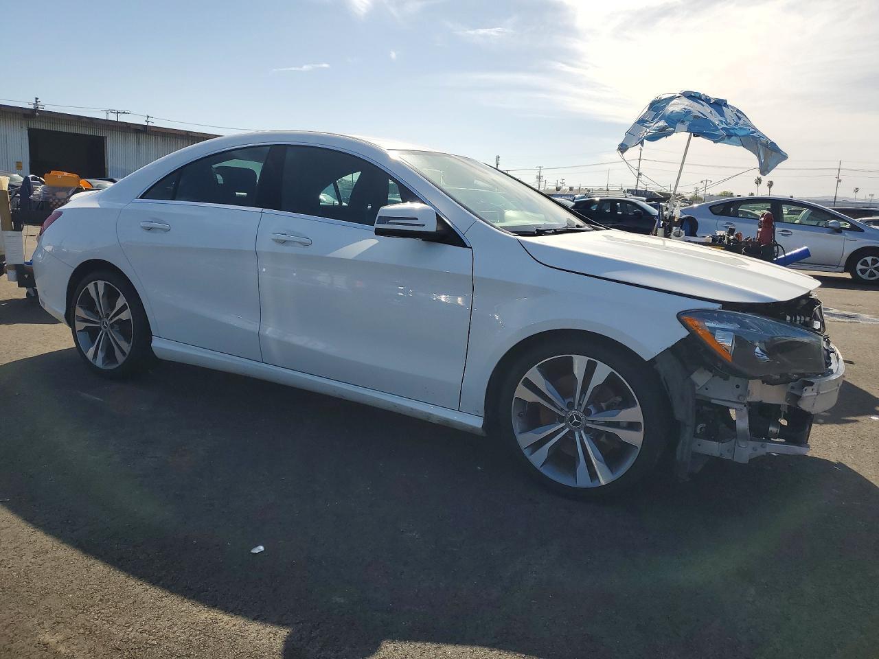 2019 Mercedes-Benz Cla 250 - Фото 4