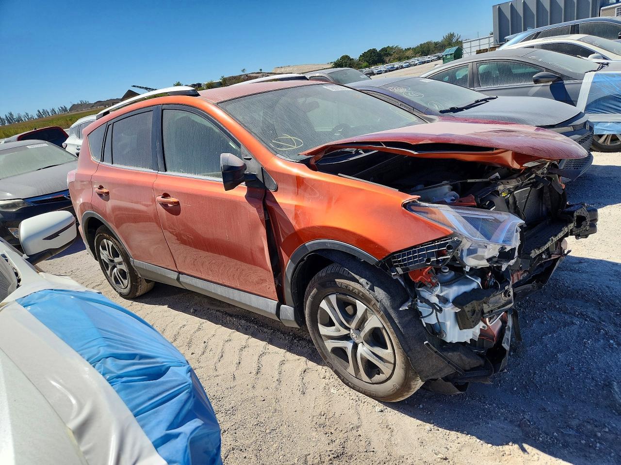 2016 Toyota Rav4 Le - Фото 4