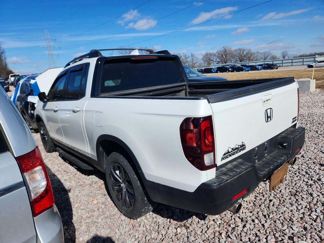 2021 Honda Ridgeline Sport - Фото 2