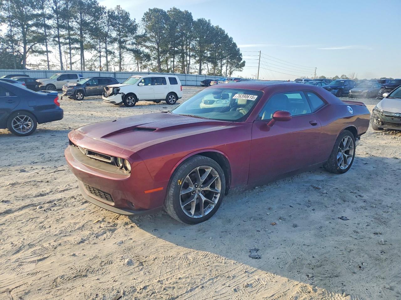 2020 Dodge Challenger Sxt
