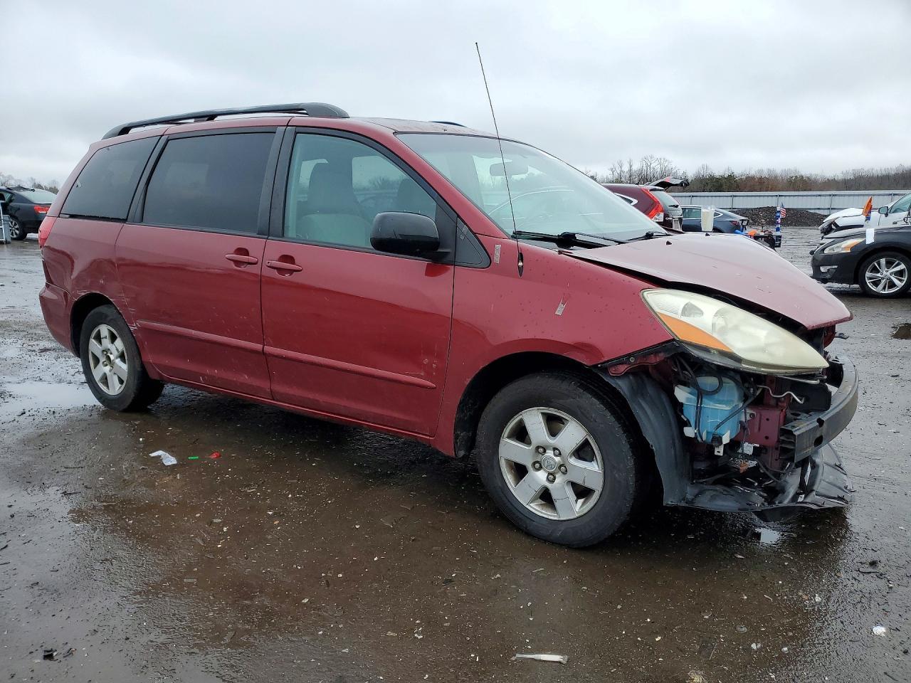 2006 Toyota Sienna Le 7 Passenger - Фото 4