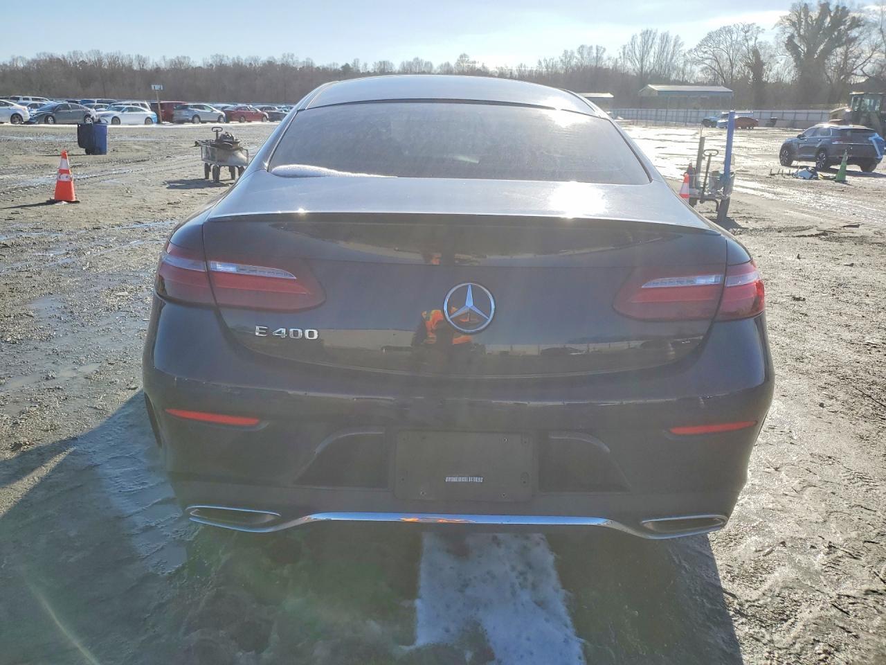 2018 Mercedes-Benz E 400 - Фото 6
