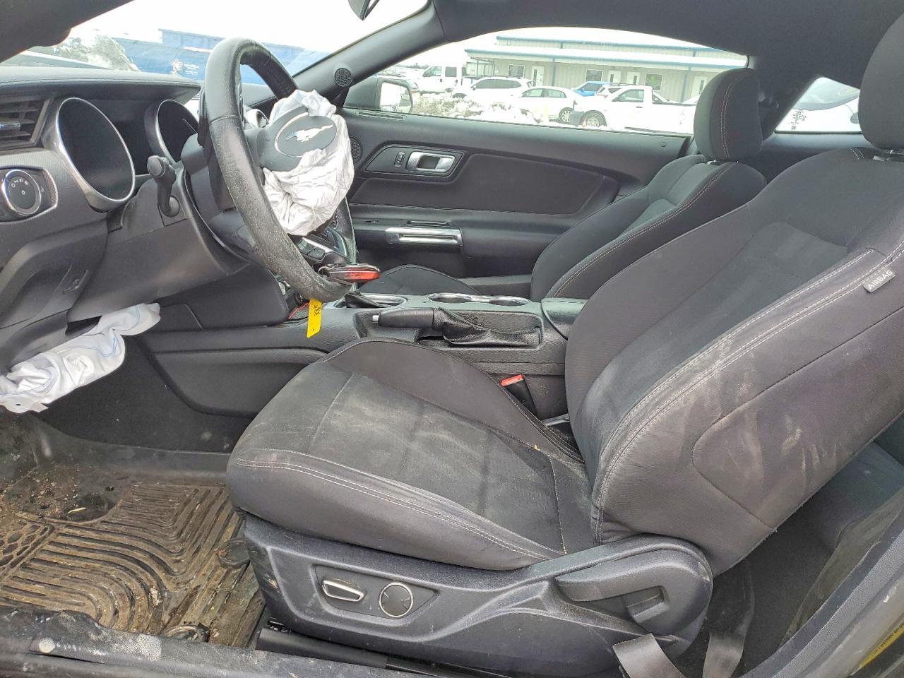 2019 Ford Mustang - Фото 7