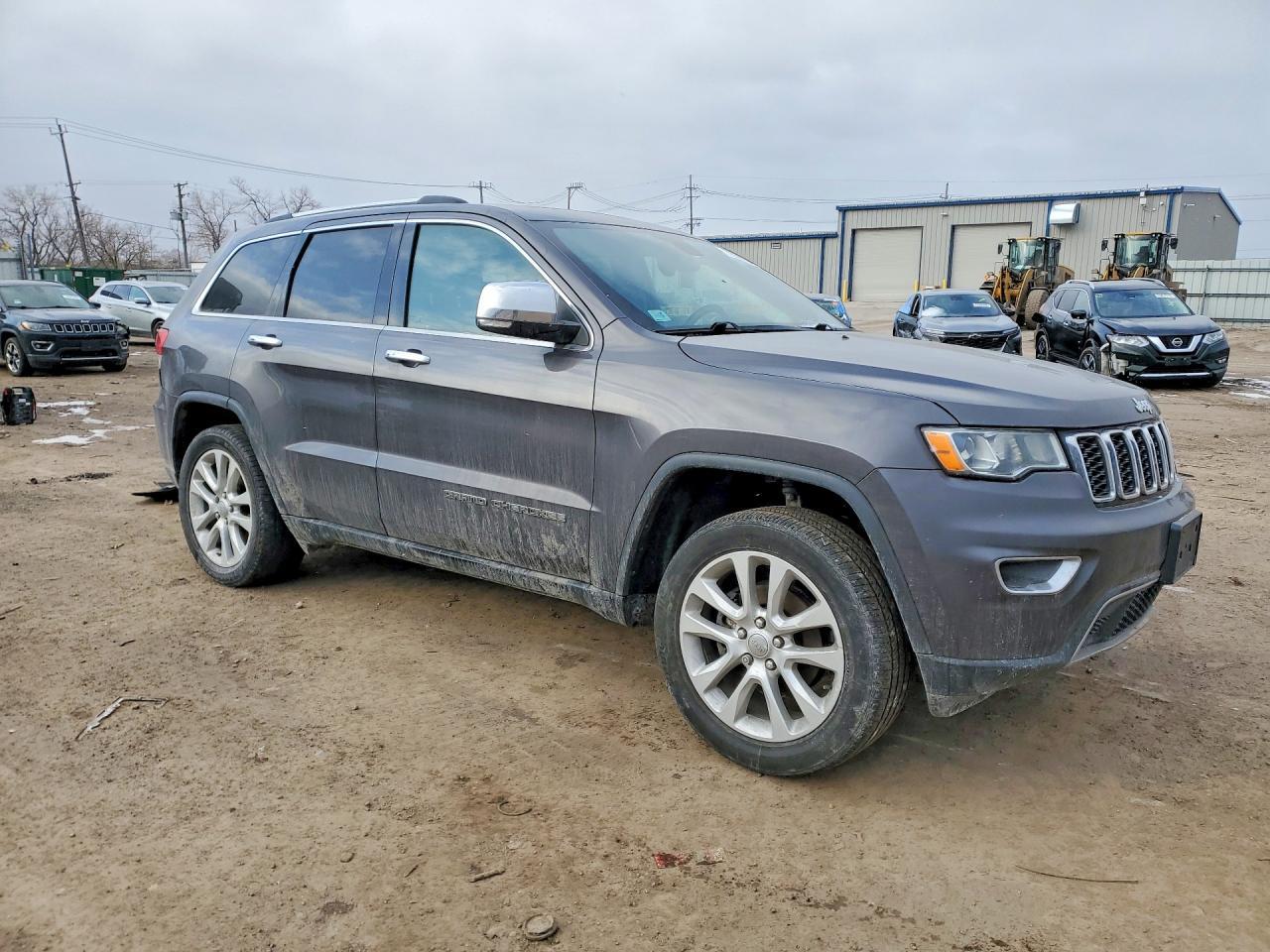 2017 Jeep Grand Cherokee - Фото 4