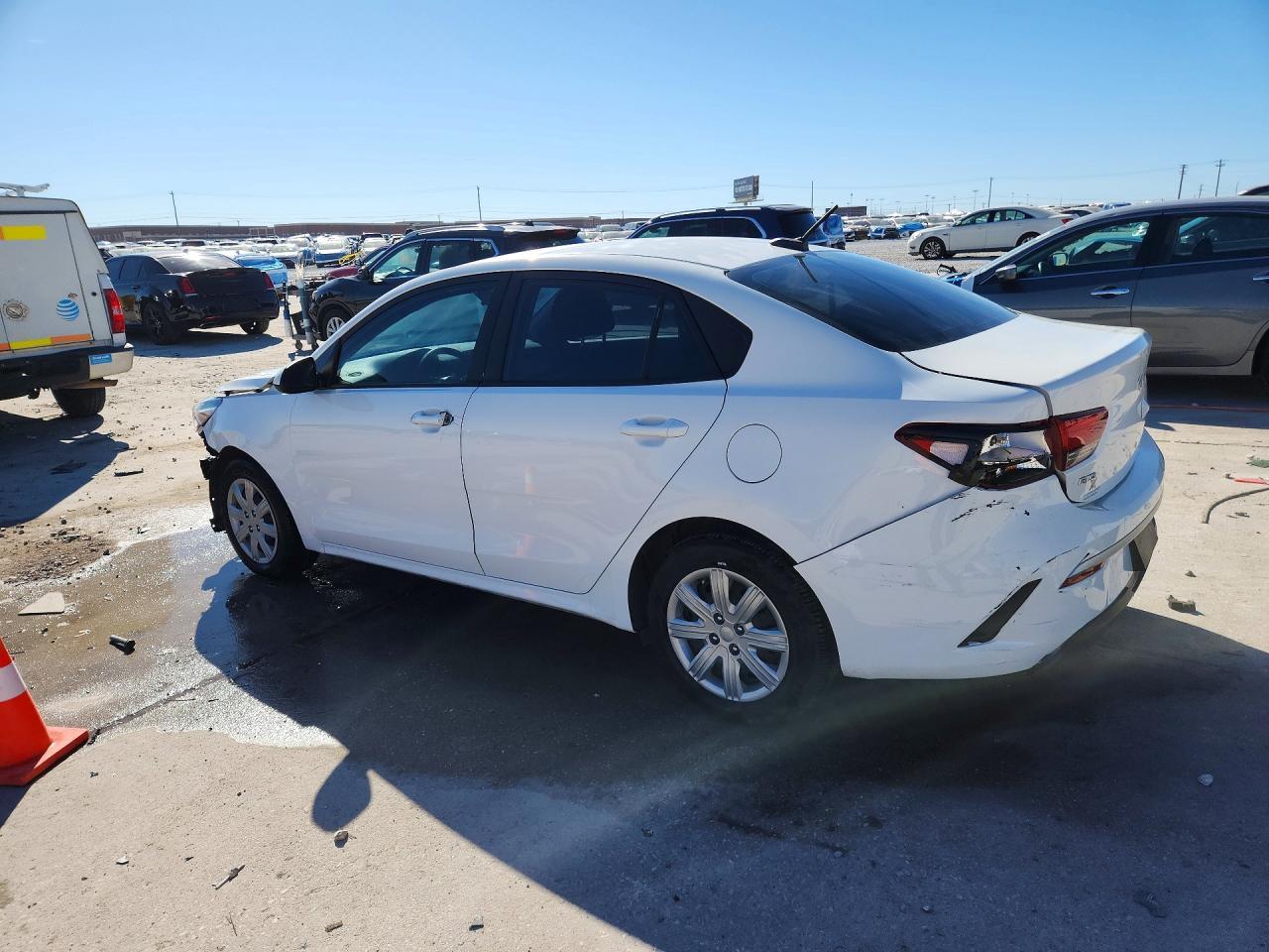 2023 Kia Rio Lx - Фото 2