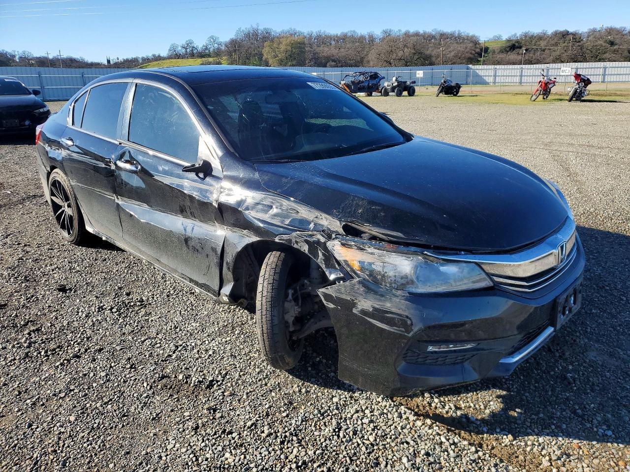 2017 Honda Accord Sport - Image 4