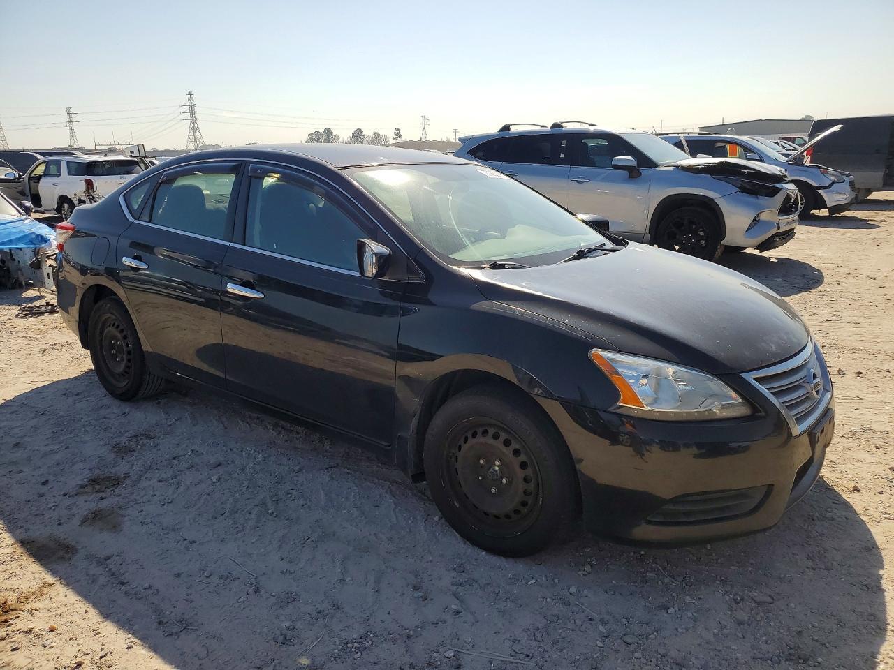 2015 Nissan Sentra S - Фото 4