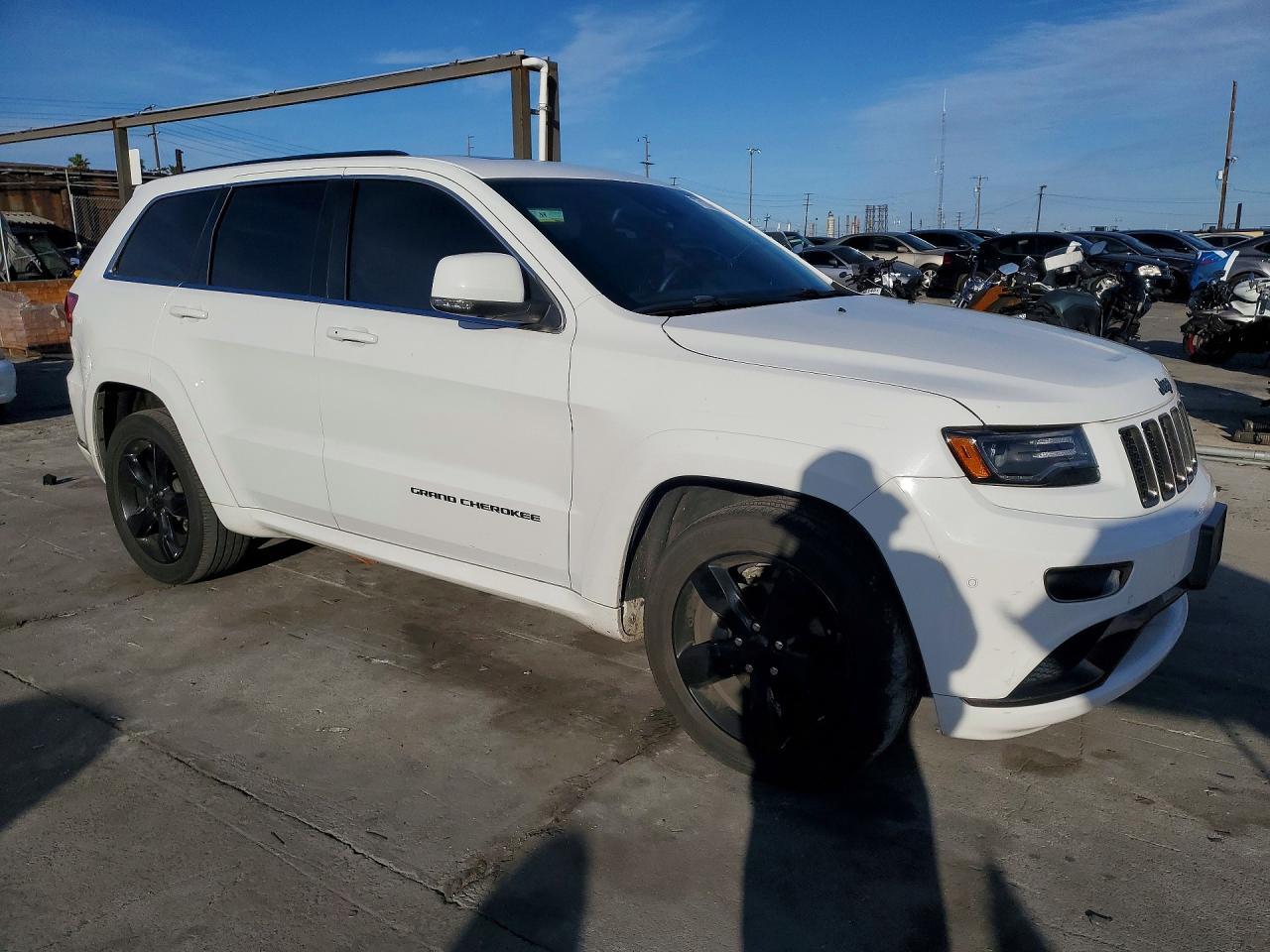 2016 Jeep Grand Cherokee Overland - Image 4