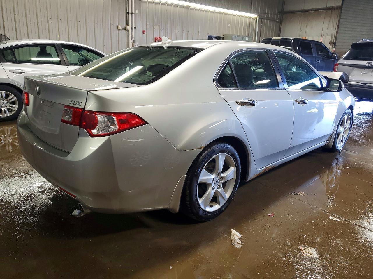 2010 Acura Tsx - Image 3