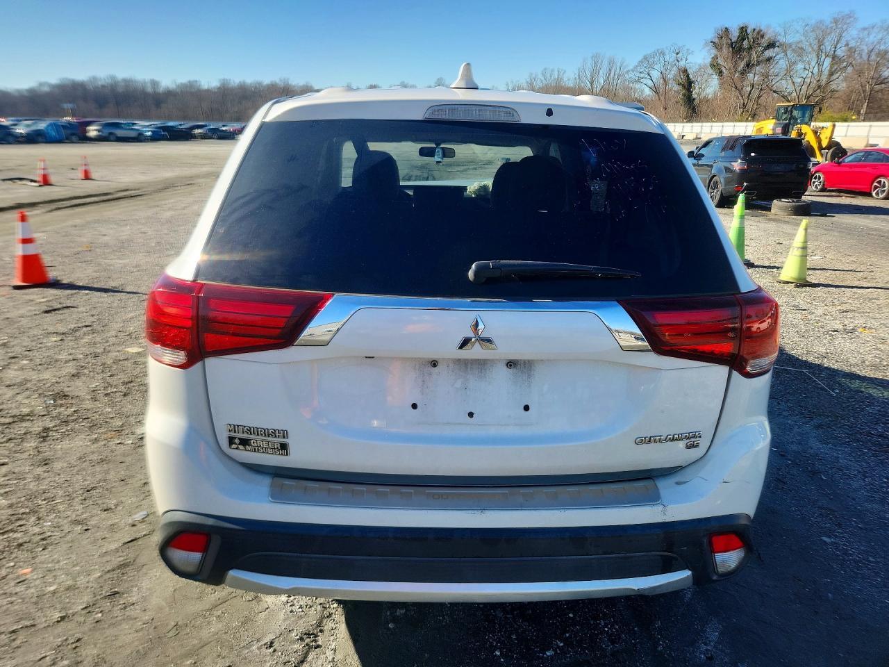 2018 Mitsubishi Outlander Se - Фото 6