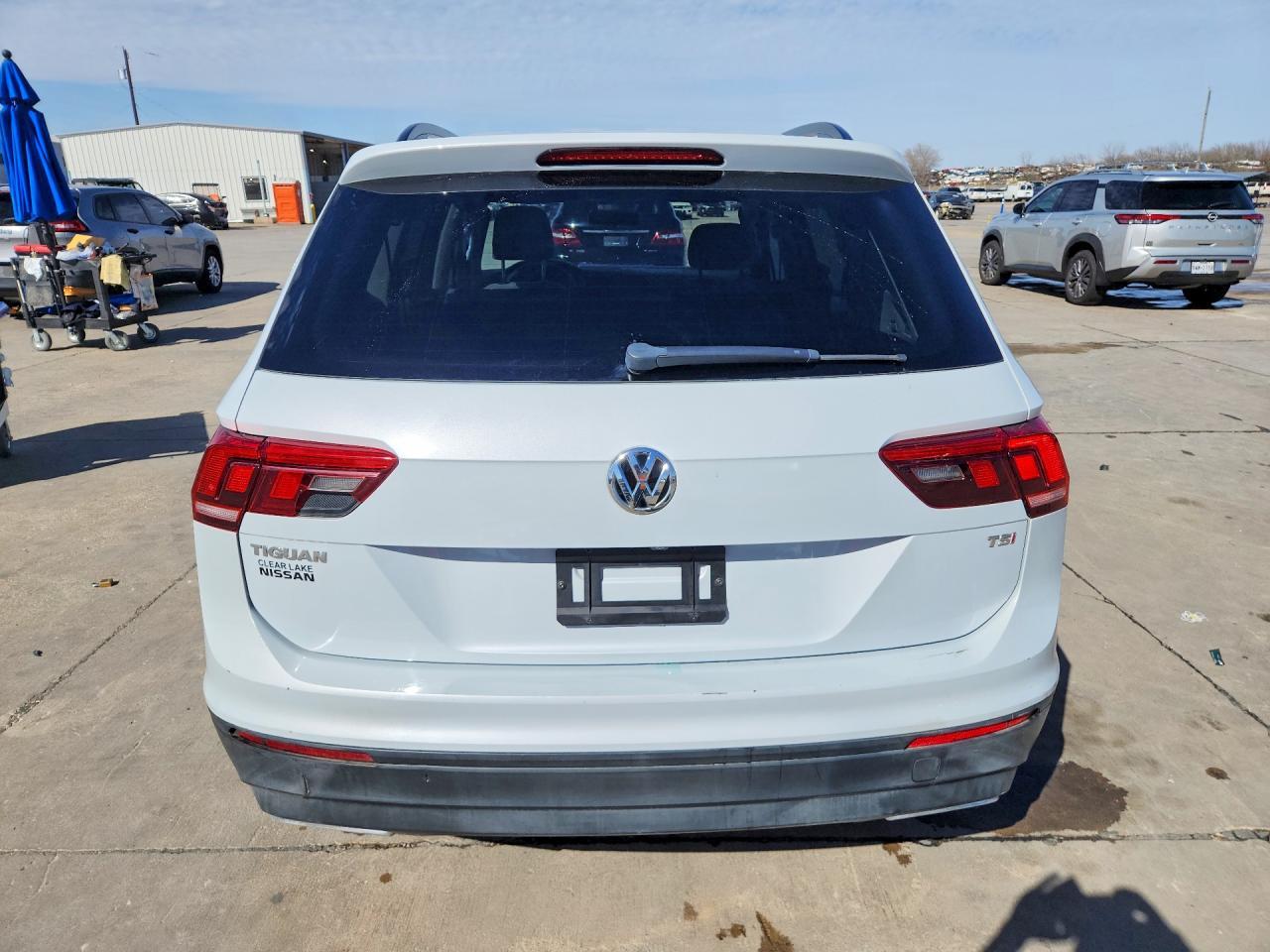2018 Volkswagen Tiguan S - Фото 6