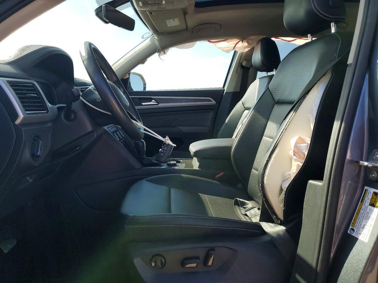 2022 Volkswagen Atlas Se - Фото 7