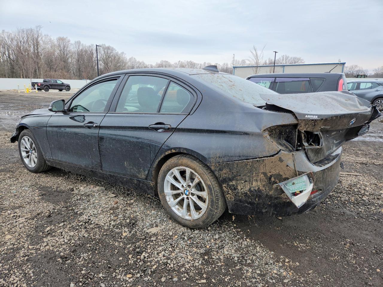 2016 BMW 320 Xi - Image 2