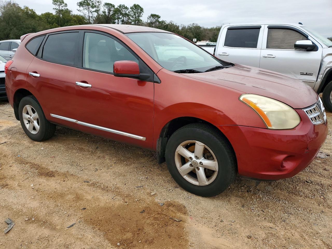 2013 Nissan Rogue S - Image 4