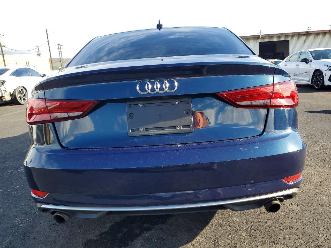 2018 Audi A3 Premium - Фото 6