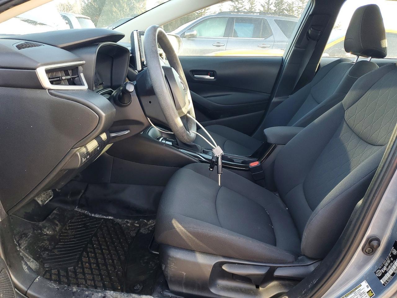 2020 Toyota Corolla Le - Image 7