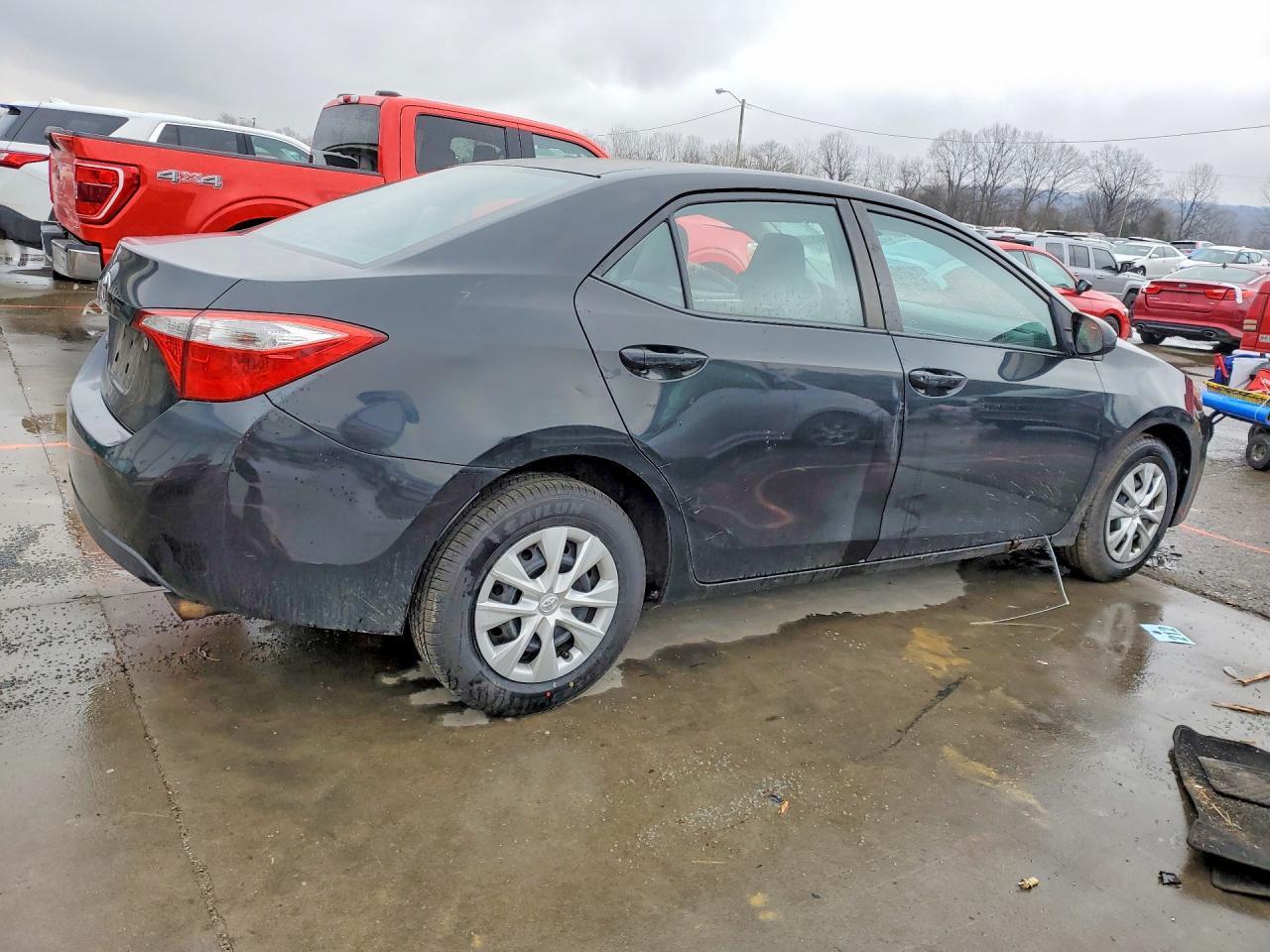 2014 Toyota Corolla L - Фото 3