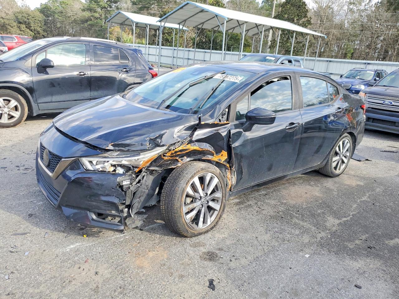2020 Nissan Versa Sr