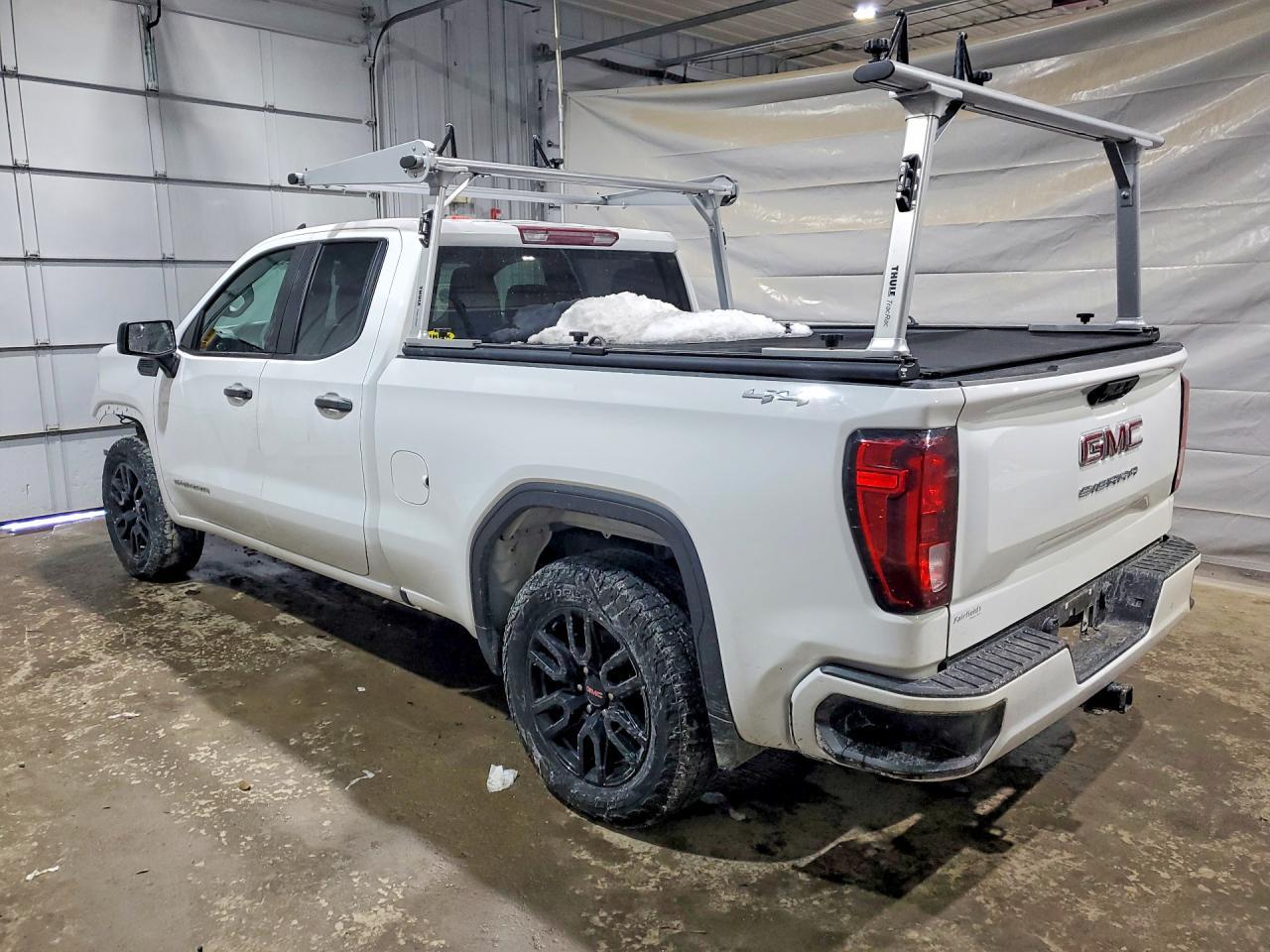 2023 GMC Sierra K1500 - Фото 2