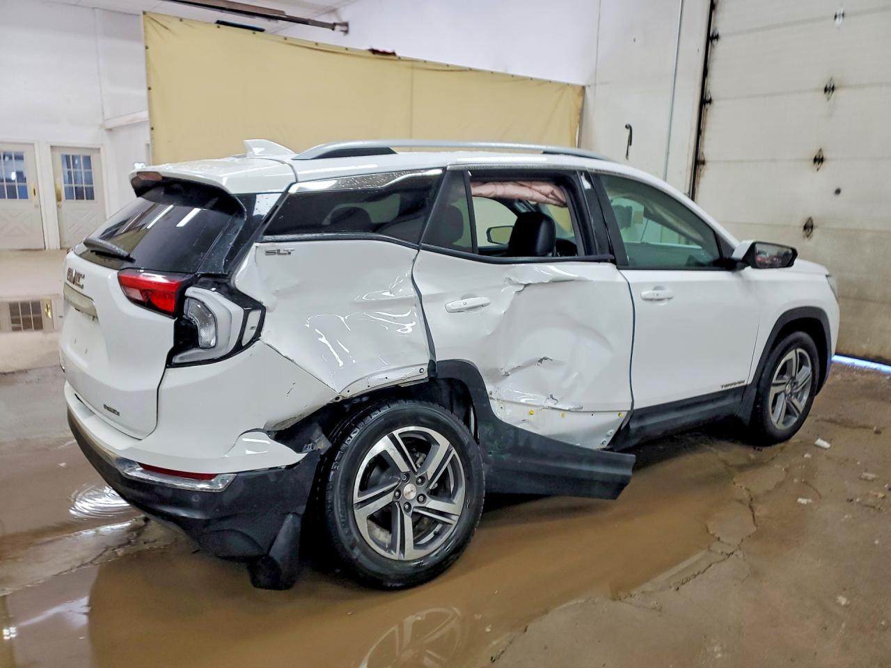 2021 GMC Terrain Slt - Фото 3