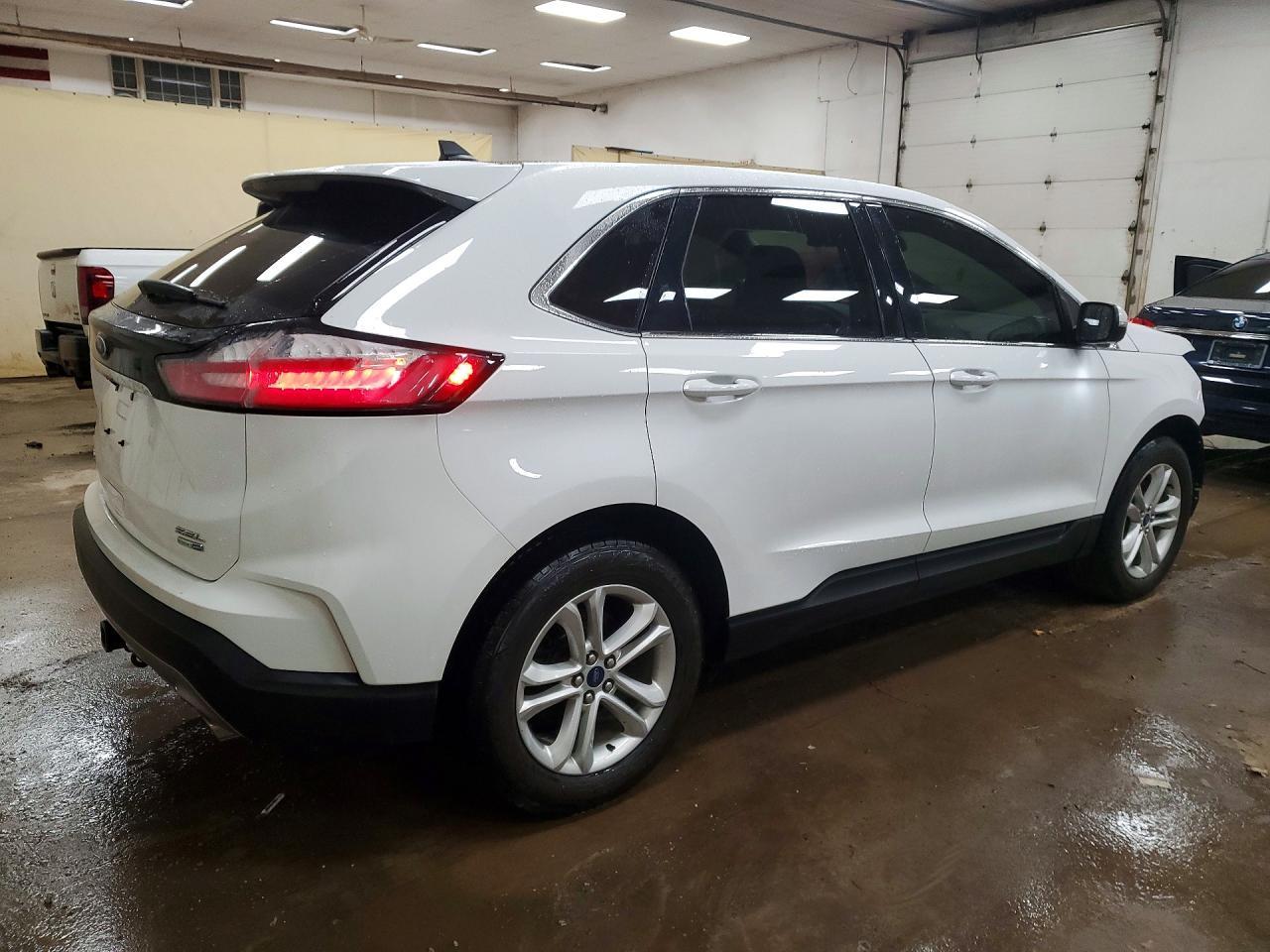2020 Ford Edge Sel - Image 3