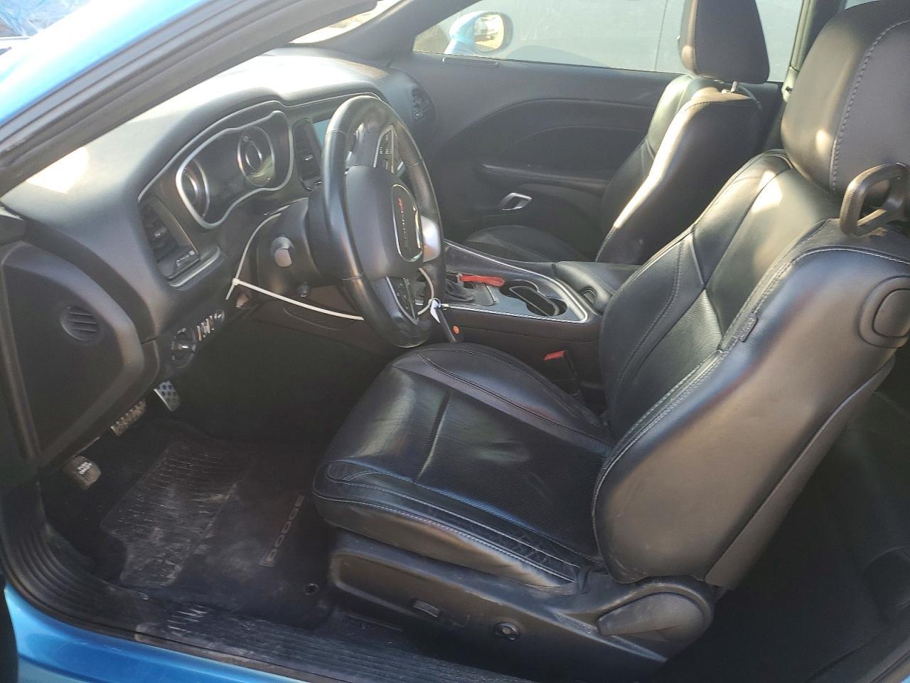 2015 Dodge Challenger Sxt Plus - Image 7