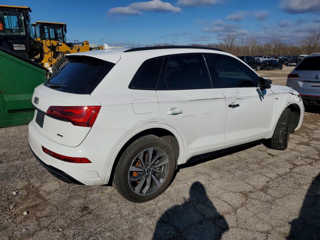 2024 Audi Q5 Premium 45 - Фото 3