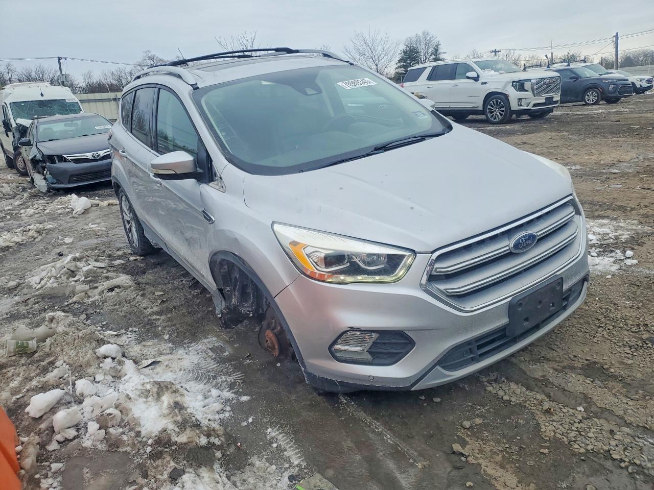 2017 Ford Escape Titanium - Image 4