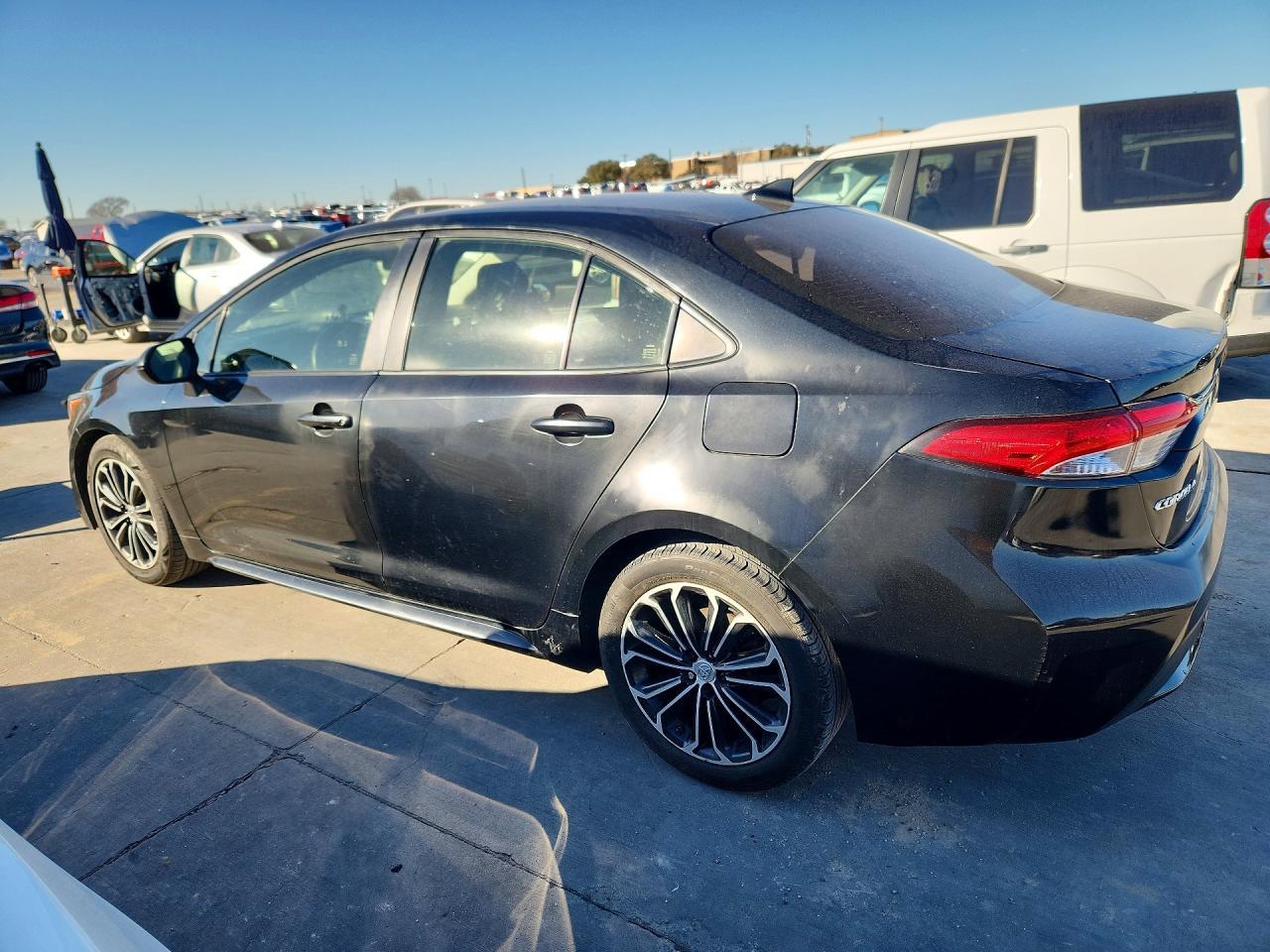2020 Toyota Corolla Le - Image 2
