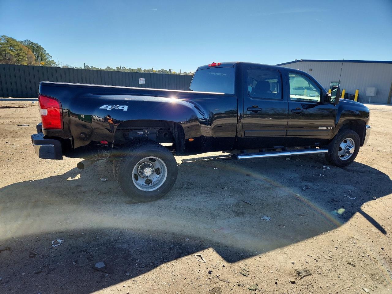 2008 Chevrolet Silverado K3500 - Фото 4