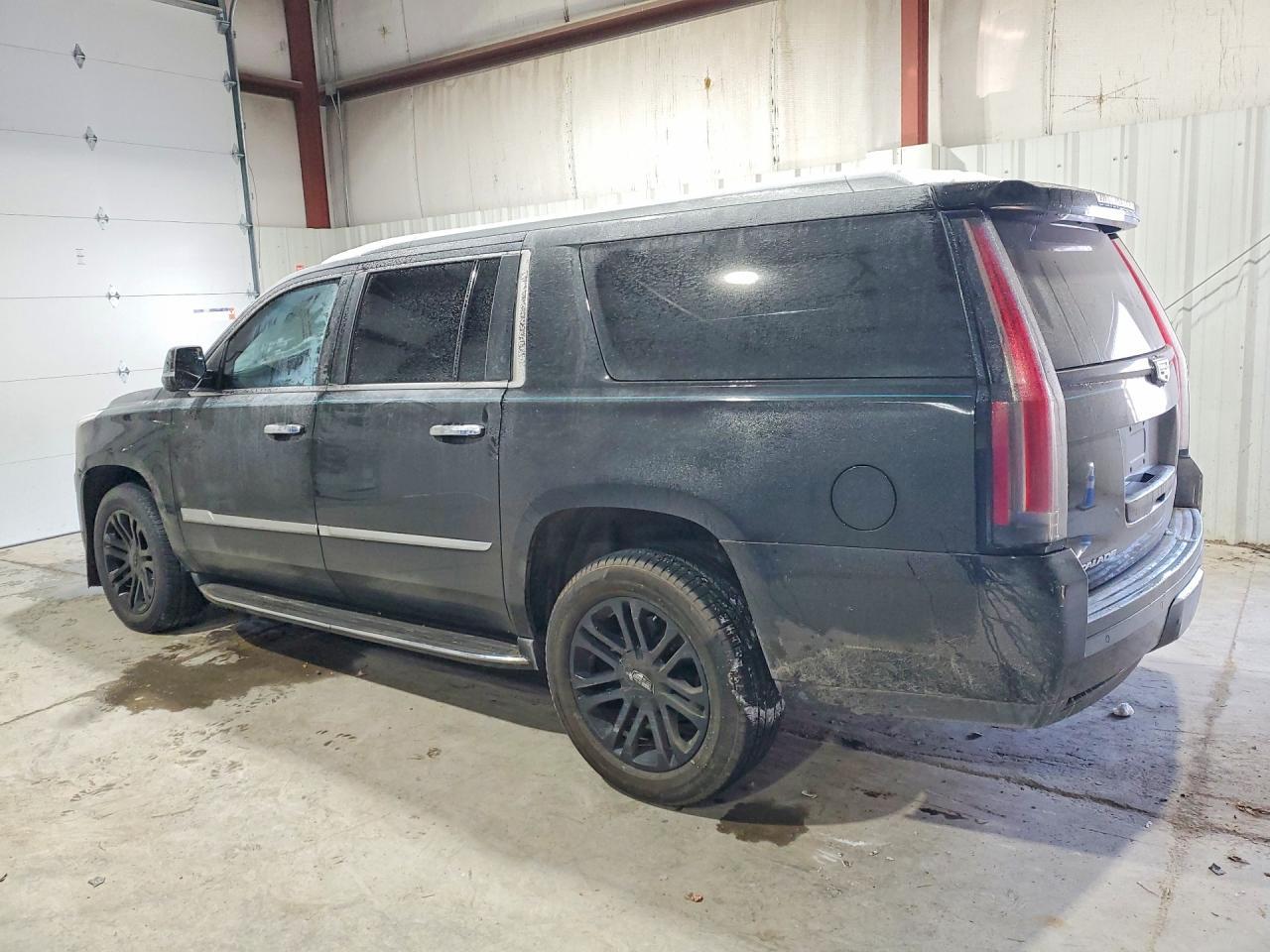 2015 Cadillac Escalade Esv - Фото 2