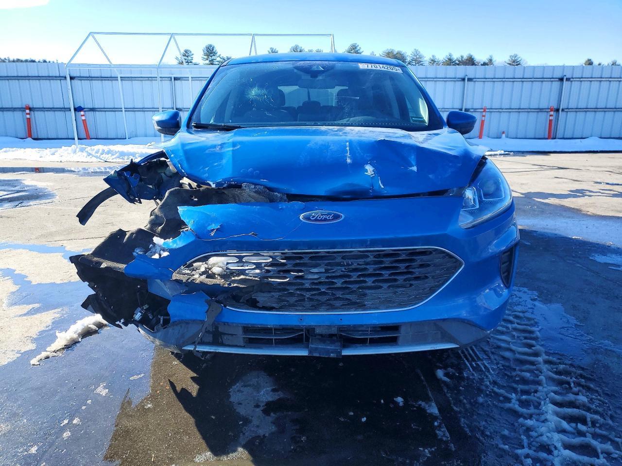 2020 Ford Escape - Фото 5