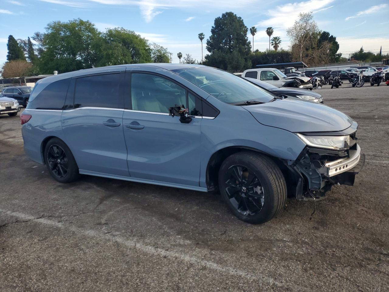 2023 Honda Odyssey Sport-L - Фото 4