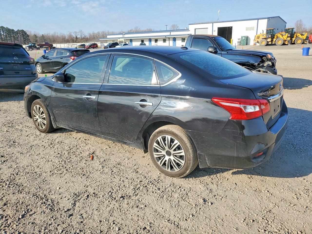 2016 Niss Sentra S - Фото 2