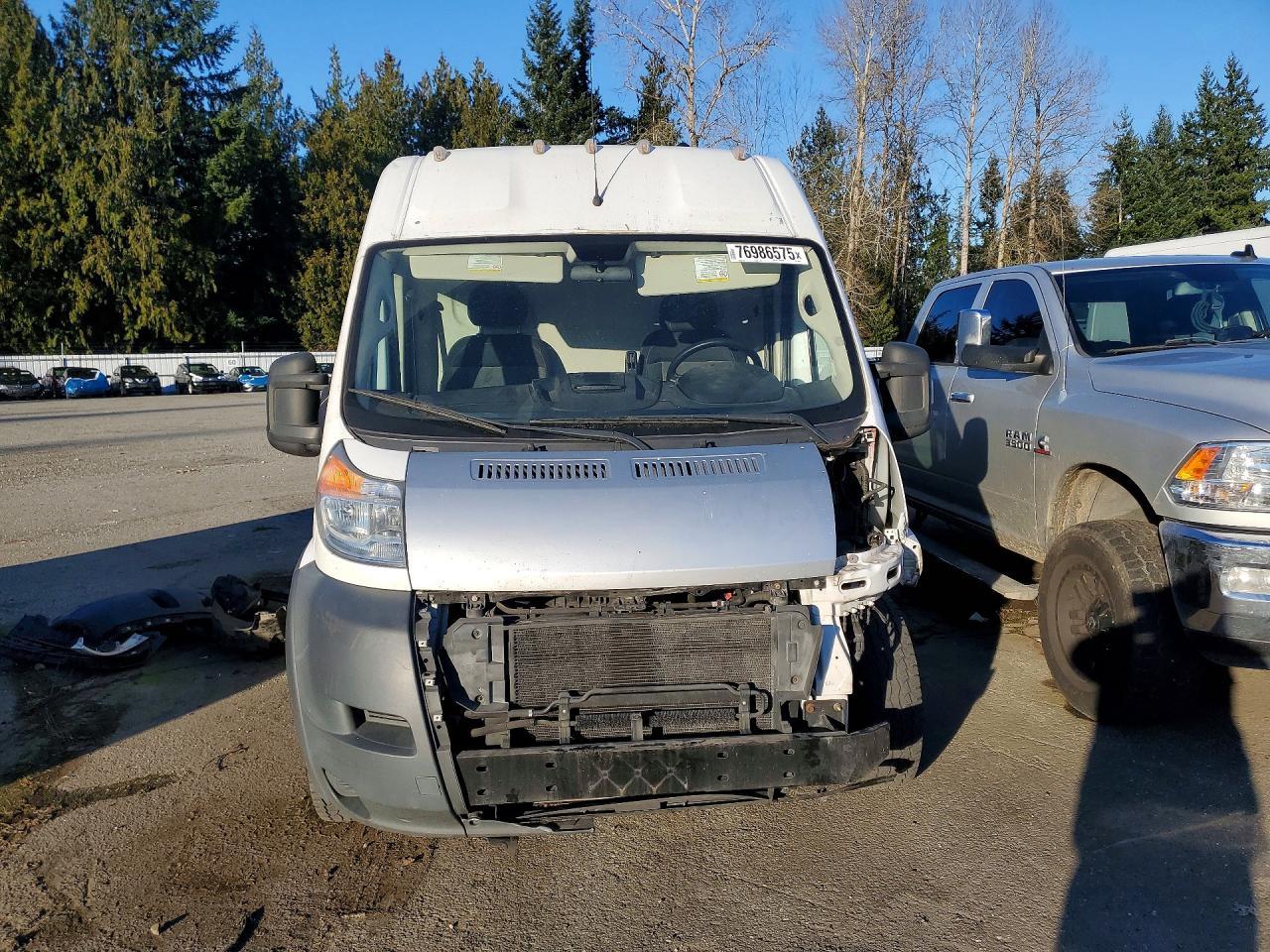2017 Ram Promaster 2500 Delivery Van - Фото 5