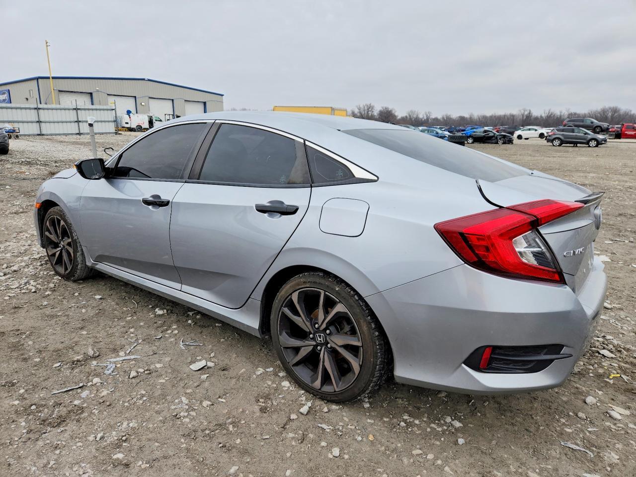2020 Honda Civic Sport - Фото 2