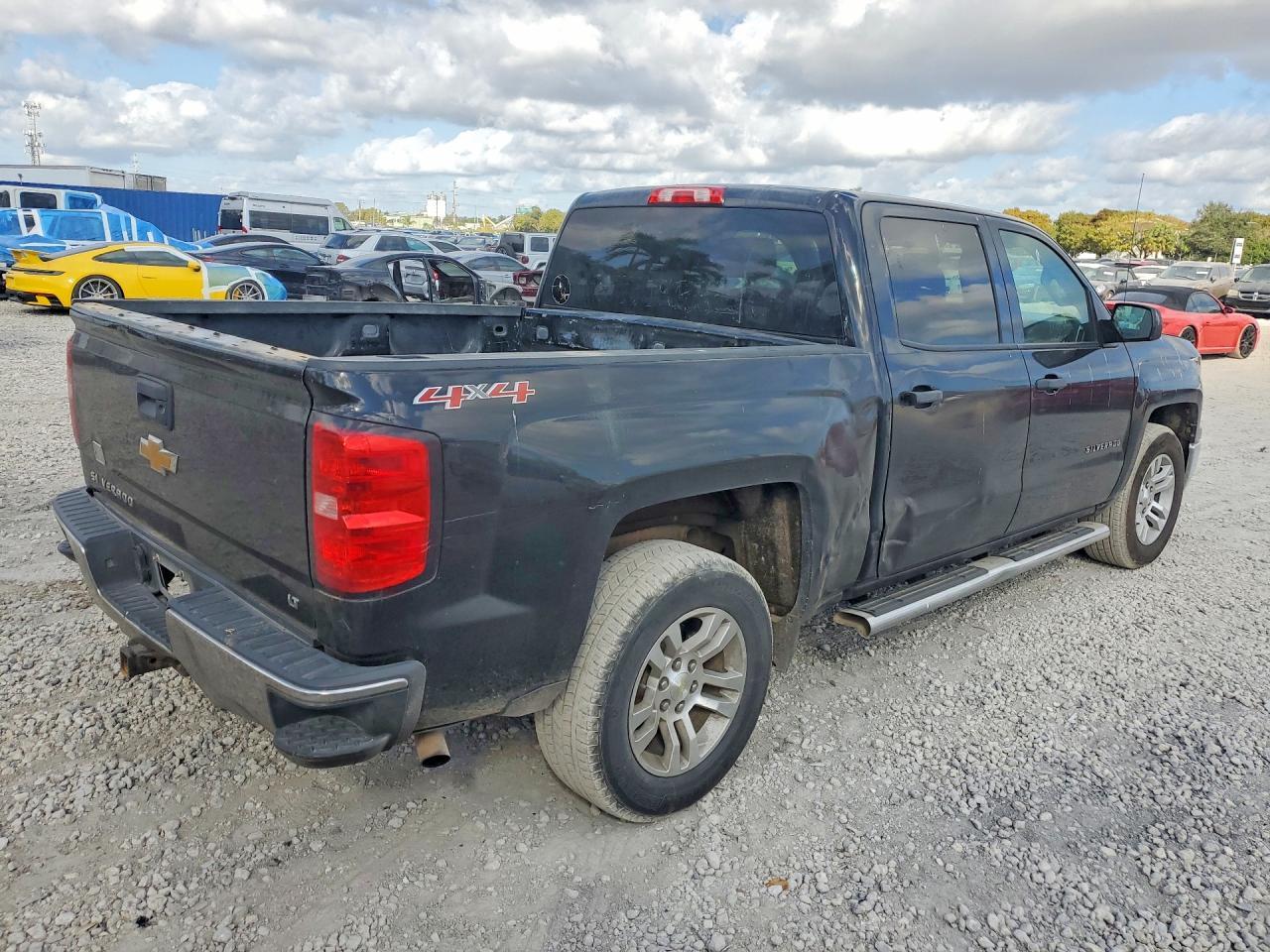 2014 Chevrolet Silverado K1500 Lt - Image 3