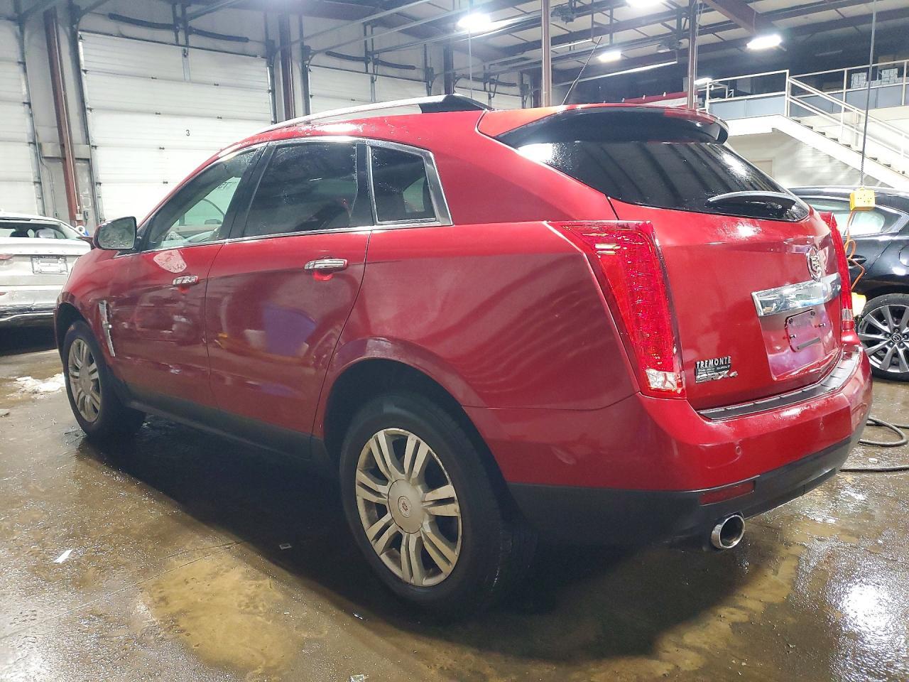 2010 Cadillac Srx Luxury Collection - Image 2