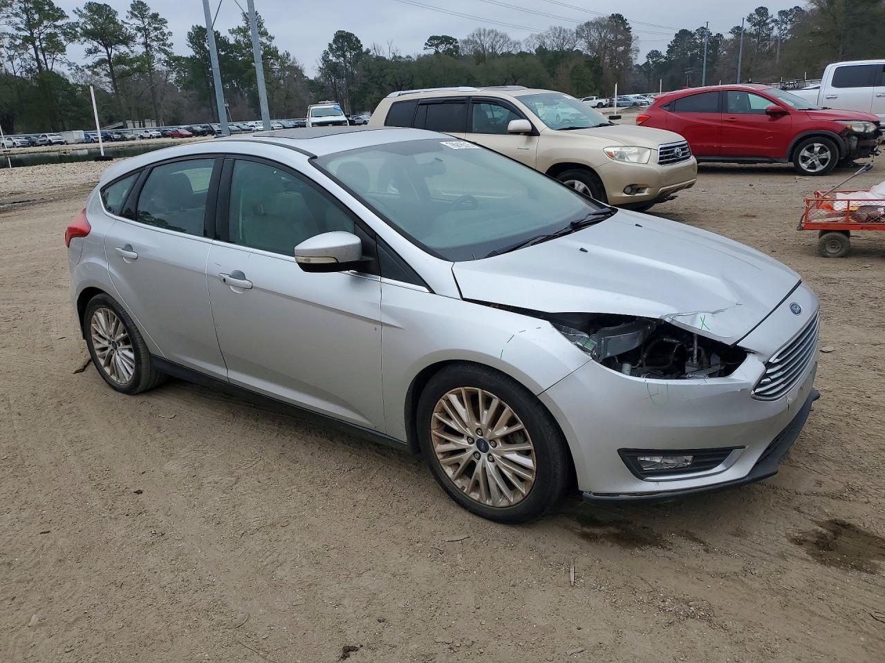 2018 Ford Focus Titanium - Image 4