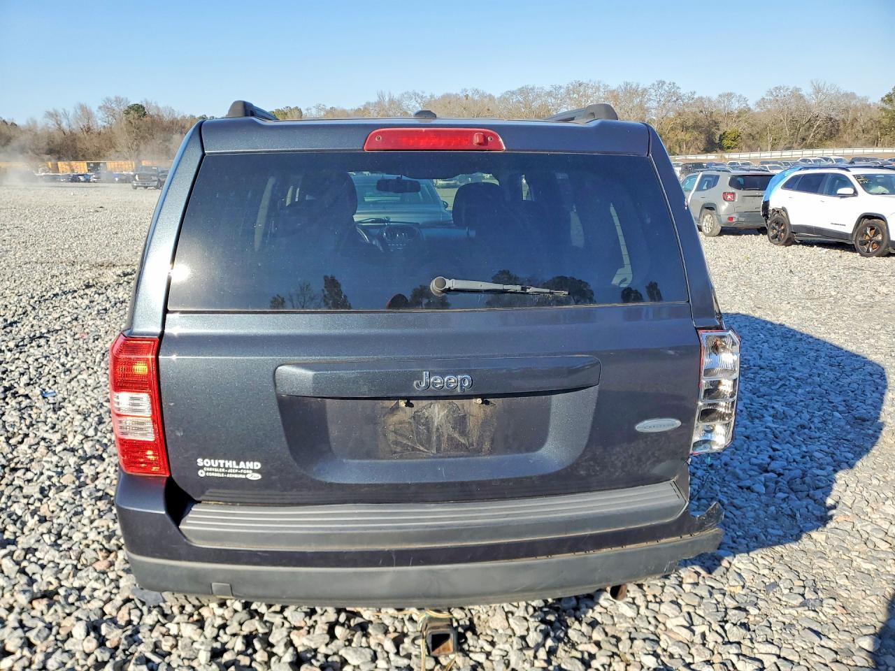 2015 Jeep Patriot Latitude - Фото 6