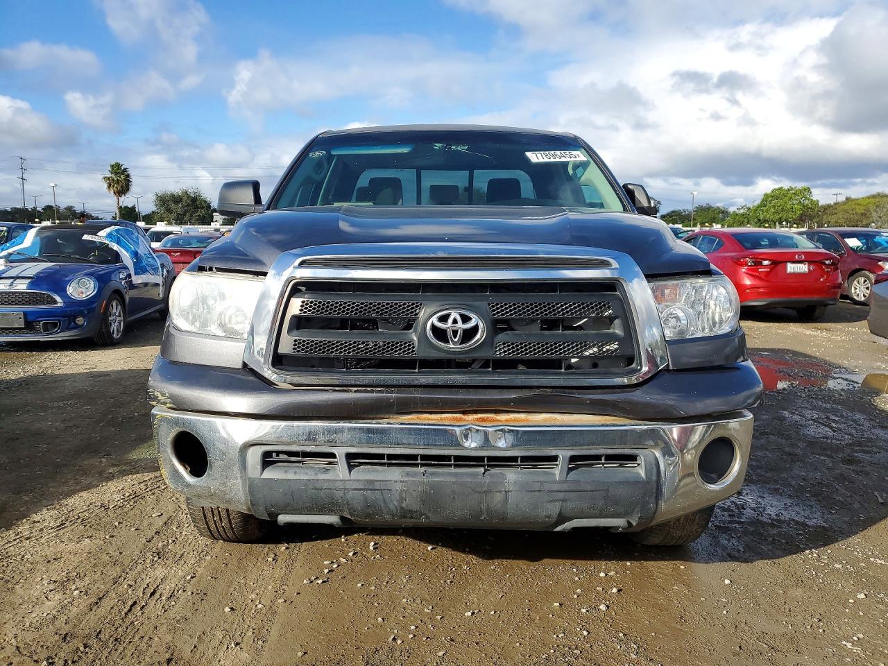 2011 Toyota Tundra Double Cab Sr5 - Фото 5