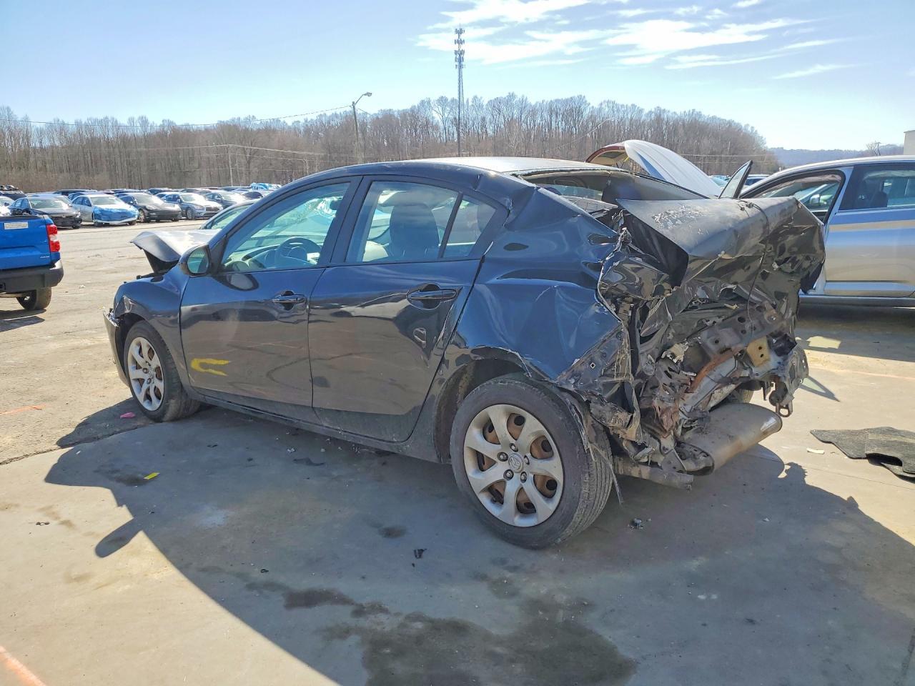 2010 Mazda 3 - Image 2